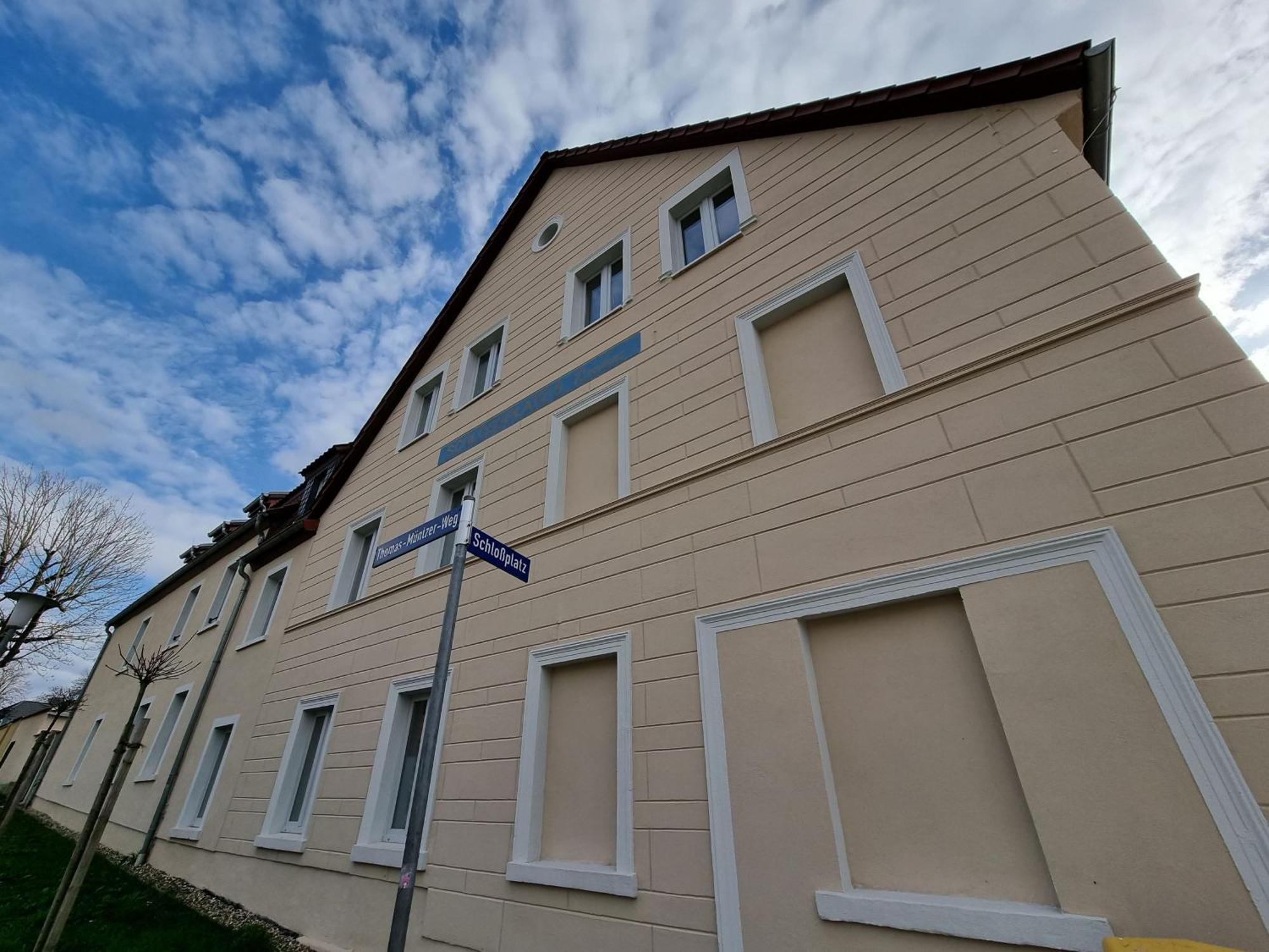 Hotel Burg Wanzleben Exterior foto